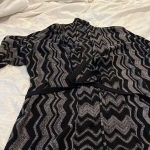 Black and gray sweater